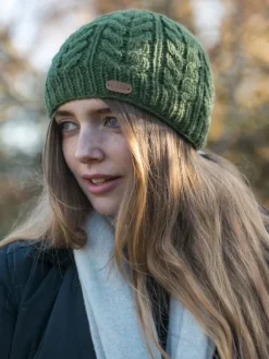 Fashion Sweater Shop 100% Wool Fully Lined Aran Pull on Hat Green