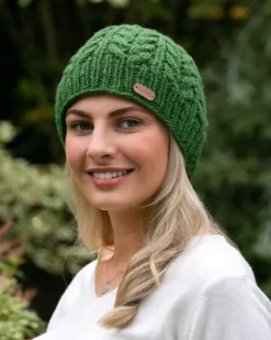 Fashion Sweater Shop 100% Wool Fully Lined Aran Pull on Hat Green