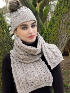 Clearance Sweater Shop Aran Cable Knit Hat Pom Pom Oatmeal