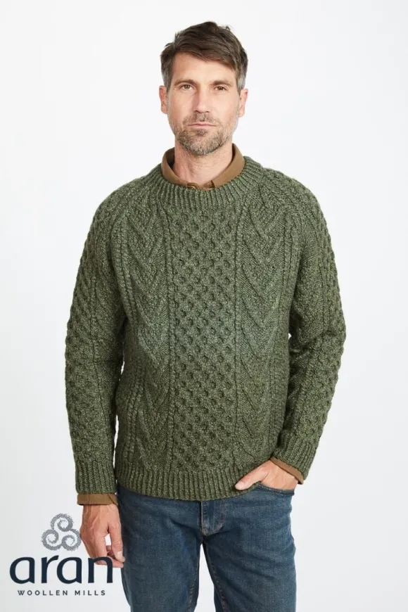 New Sweater Shop Aran Handknit Sweater S157 Green