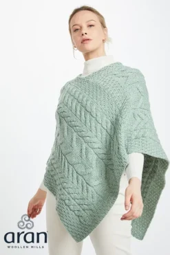 Hot Sweater Shop Aran Supersoft Merino Wool Poncho - Mint