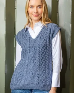 Sale Sweater Shop Fitted Aran Vest Merino Wool - Blue
