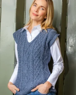 Sale Sweater Shop Fitted Aran Vest Merino Wool - Blue