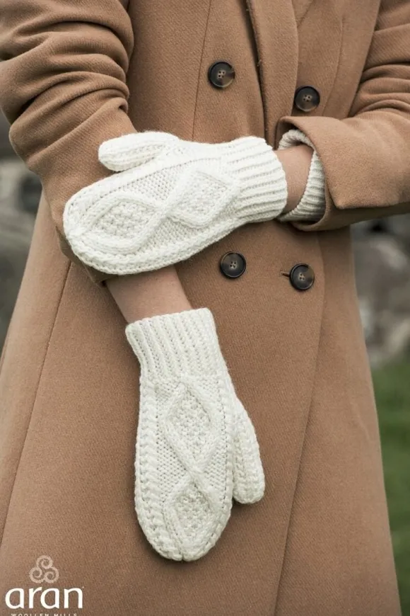Fashion Sweater Shop Hand Knit Aran Mittens Natural