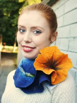 Hot Sweater Shop Handmade Felt Wool Flower Scarf