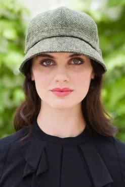 New Sweater Shop Ladies Green Irish Flapper Cap Col: 51