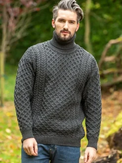 Outlet Sweater Shop Men's Traditional Aran Turtleneck Sweater