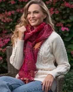 Best Sweater Shop Suantrai of Ireland Open Weave Wool Scarf Pink