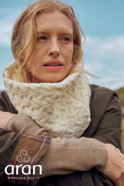 Discount Sweater Shop Super Soft Irish Aran Snood Natural