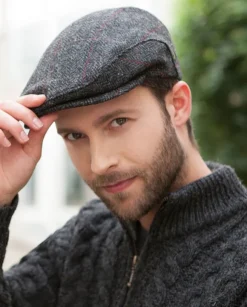 New Sweater Shop Trinity Flat Cap Col.31