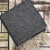 Online Sweater Shop Wool and Cashmere Herringbone Scarf Charcoal / Beige 2410